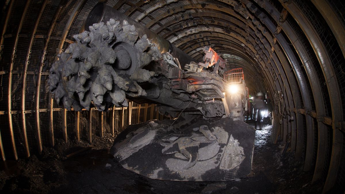Konec černého uhlí v Česku? Těžba skončí, bude se ale dovážet
